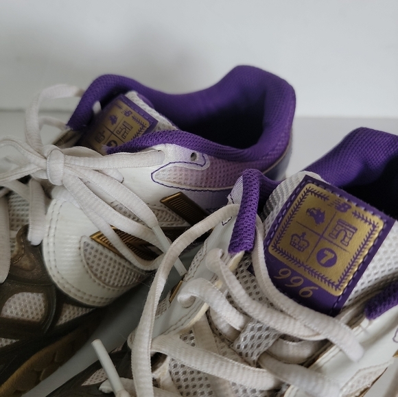 New Balance Men’s 996 Tennis Court Shoes Size 8 WC996GSW - Picture 2 of 6